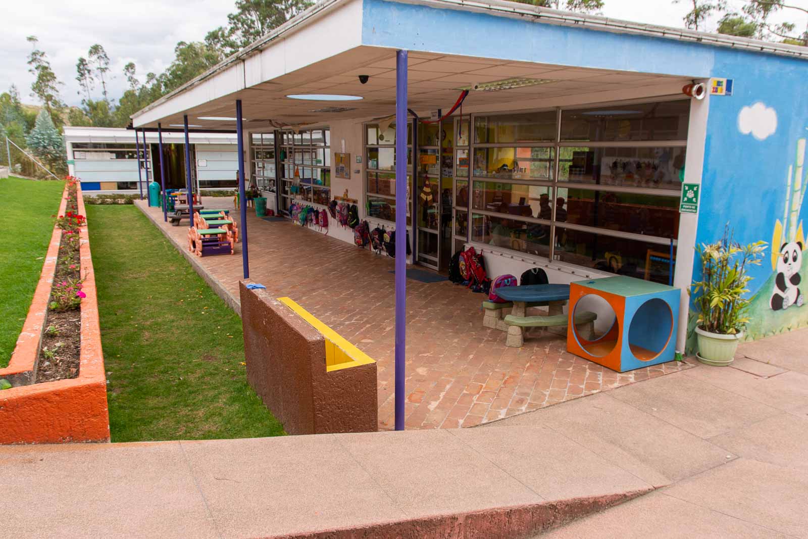 El campus en Asian American School