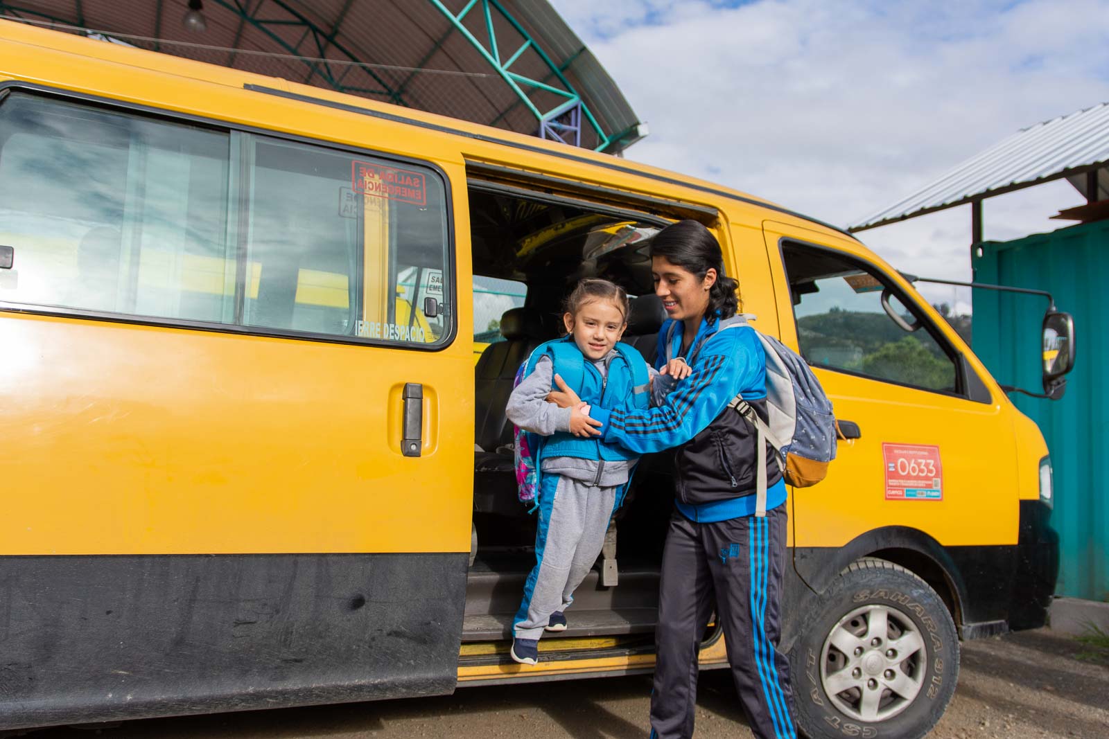 Servicios en Asian American School
